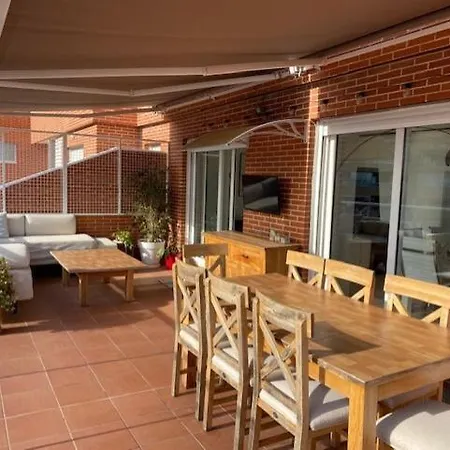Apartamento Atico Con Vistas Al Mar Villajoyosa (La Vila Joiosa)