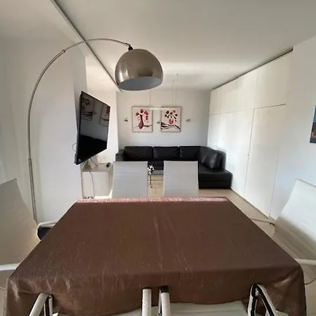Apartamento Atico Con Vistas Al Mar Villajoyosa (La Vila Joiosa)